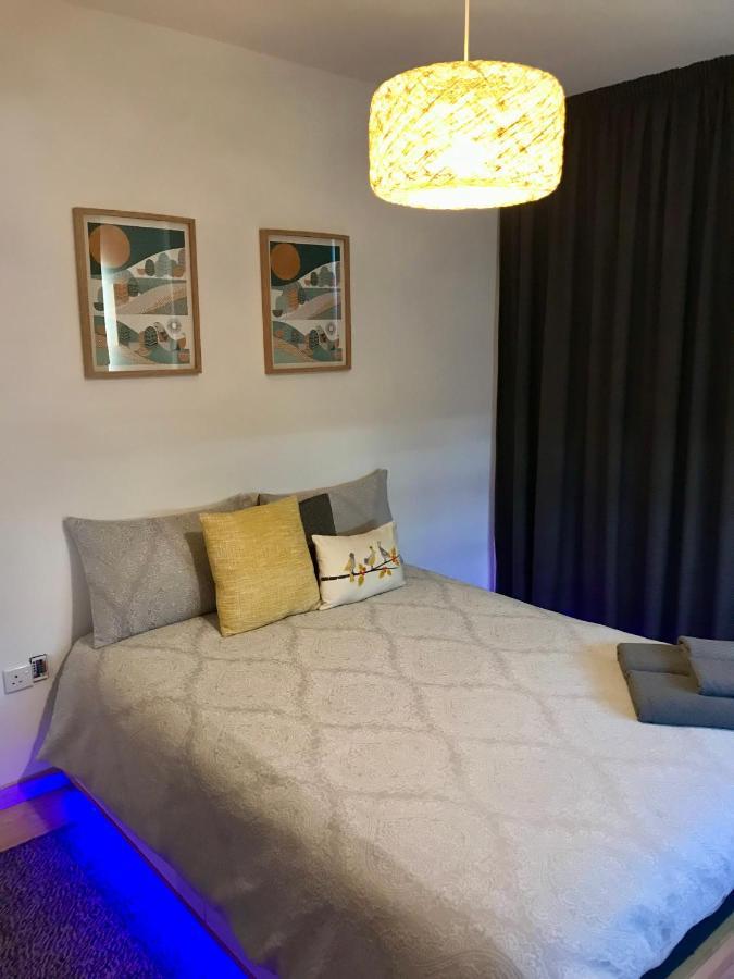 Fat Cow Apartment 101 Larnaca Bagian luar foto